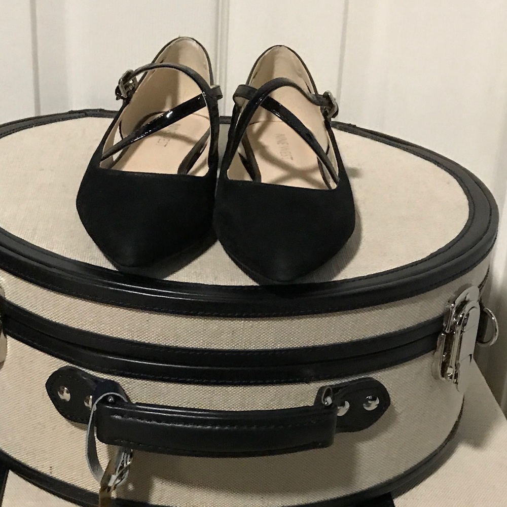 Nine West size 7 ballet flats - Picture 2 of 4